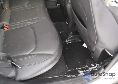 2016 Jeep Renegade Limited z USA, uszkodzony, nr VIN ZACCJBDT2GPD51331